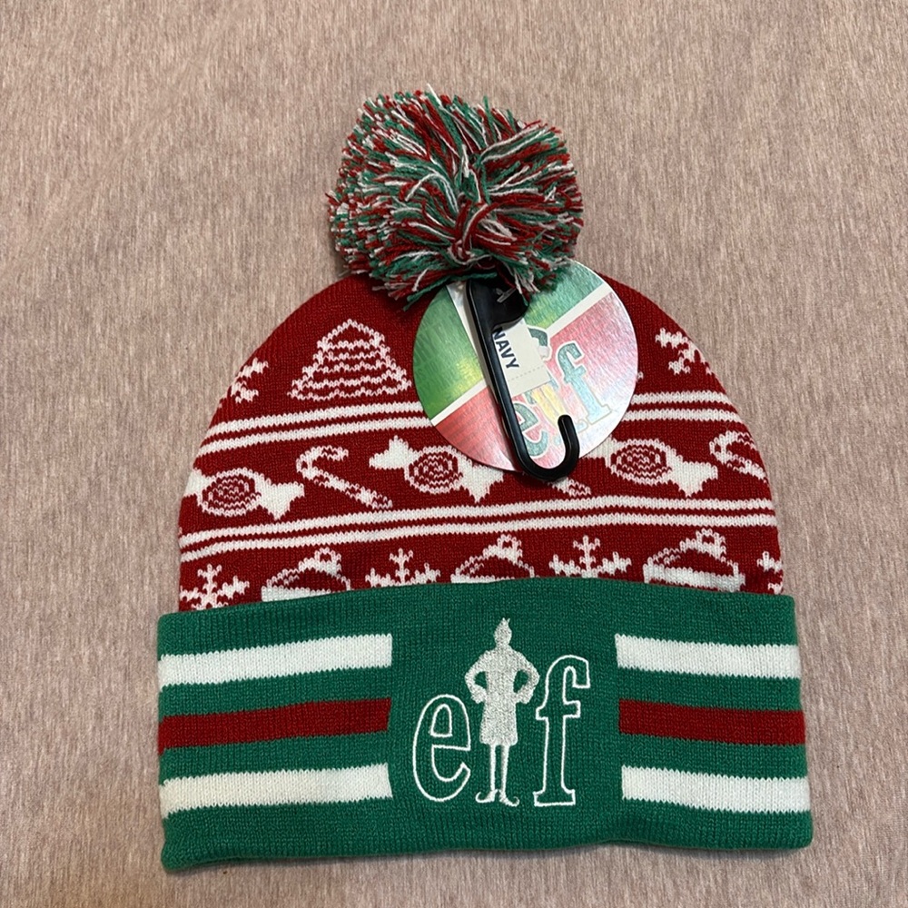 Elf Beanie NWT